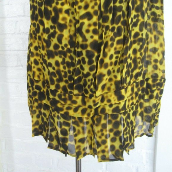 Versace 100% Silk Ruffle Tiered Top Size M - Picture 2 of 8